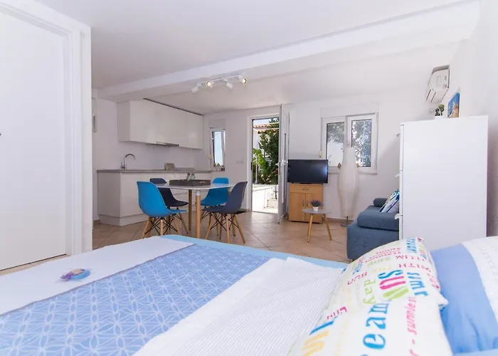 Lumini * تروغير